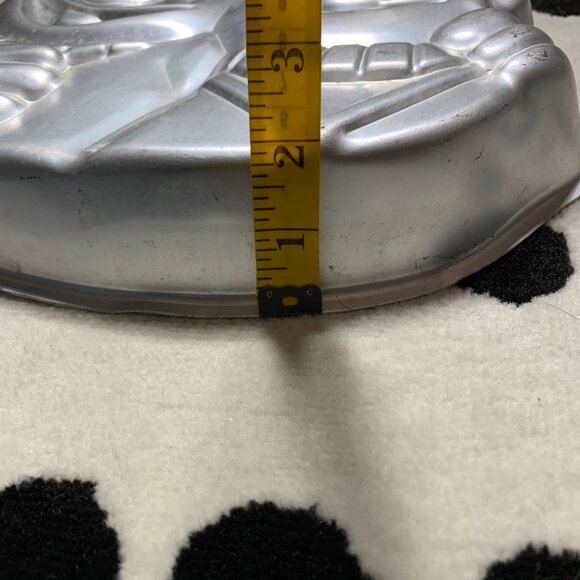 Bert & Ernie Cake Pan Wilton Sesame Street Muppets Vintage 1970s Retro Baking - Picture 6 of 6